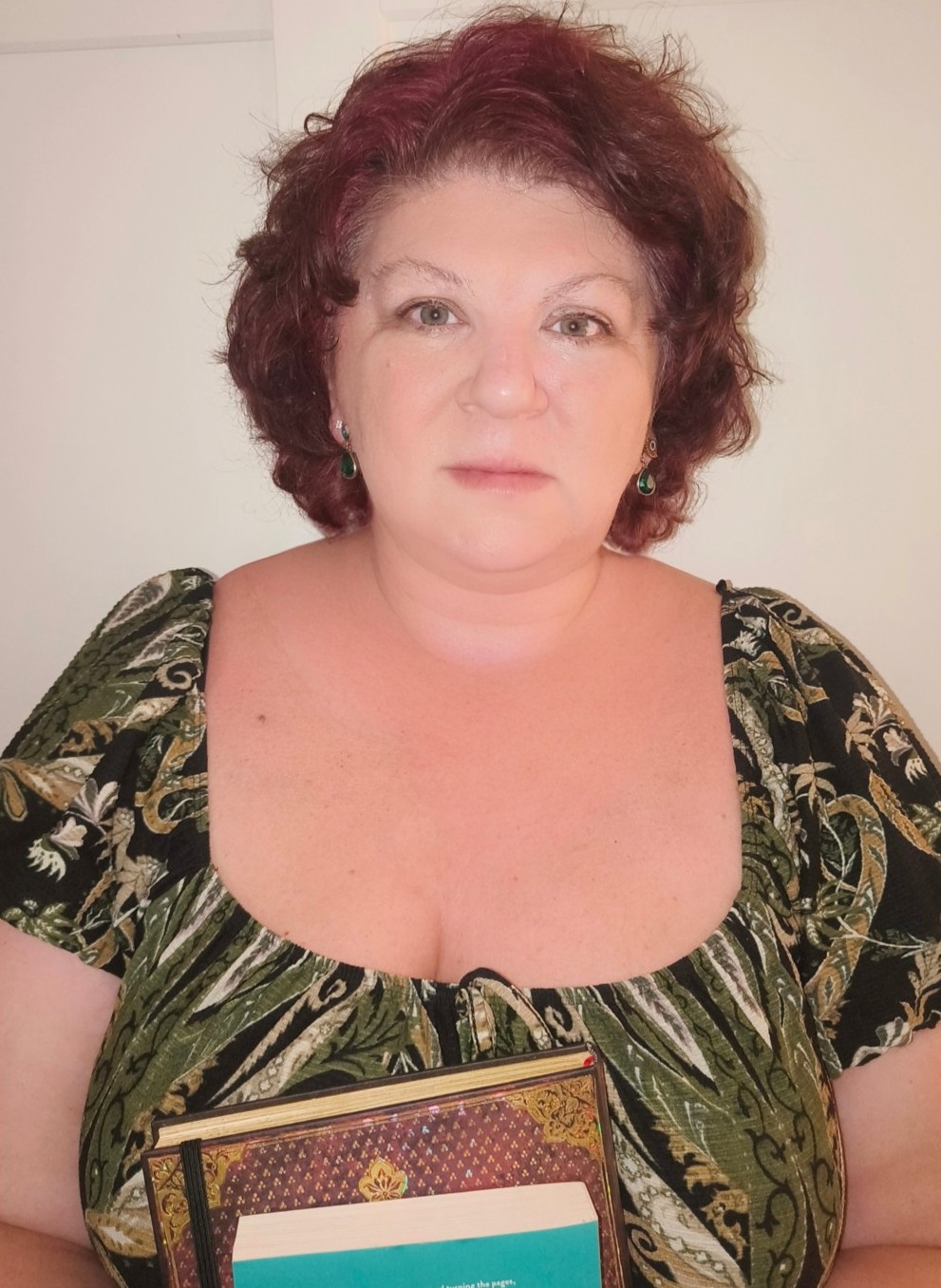 Ms Claudine Slater
